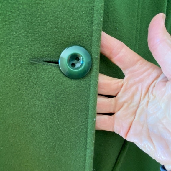 Grass Green Wool Peacoat Ensemble EUT - Picture 9 of 16